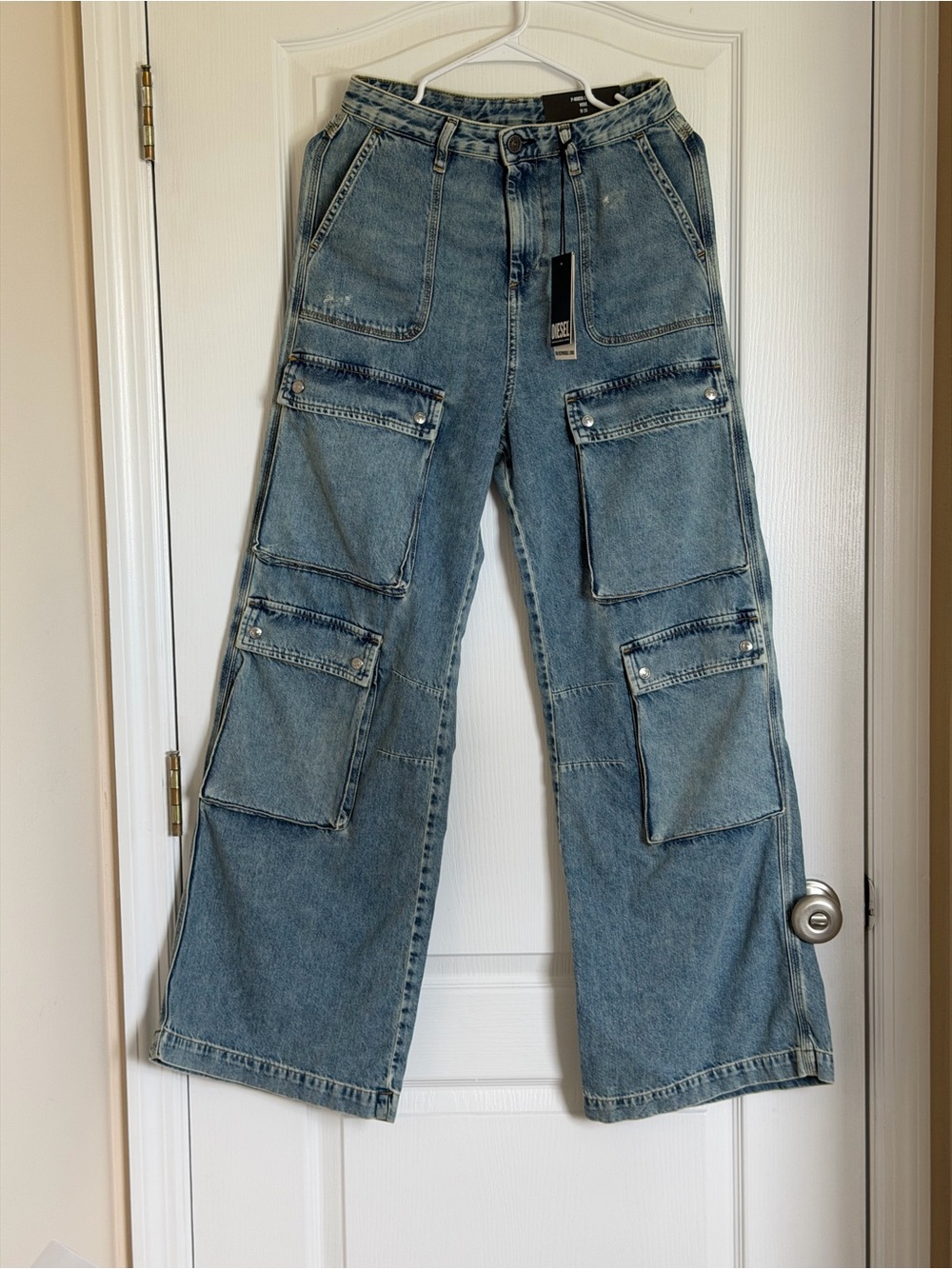 Diesel P-Mirta-Out Wide Leg Cargo Jeans Women's Size W24